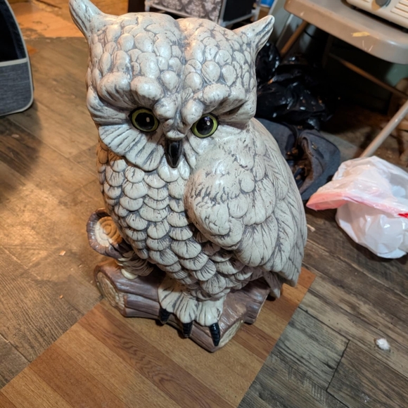 Ceramic Owl Figurine - Picture 1 of 1